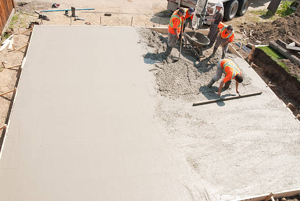 Best Custom Concrete Contractor  in Friday Harbor, WA